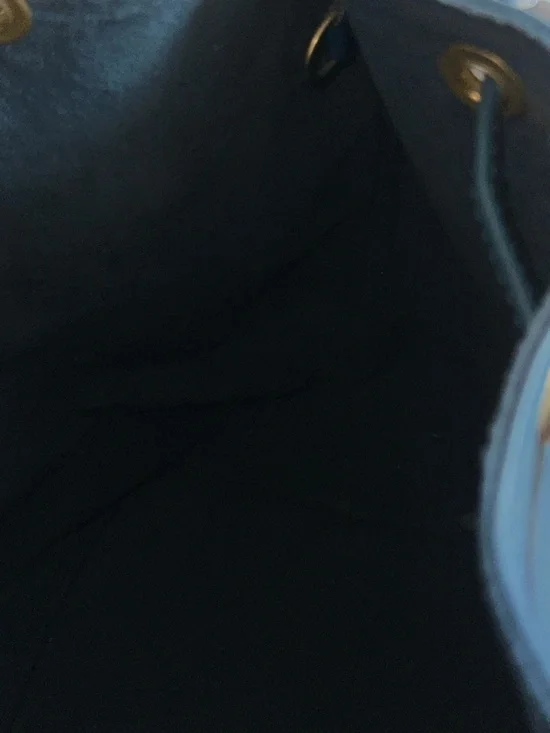 Authentic Vintage Louis Vuitton Noe Blue Epi Leather Drawstring Shoulder Bag - Picture 13 of 15